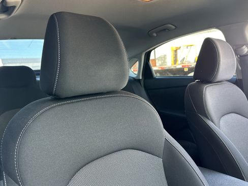 Used 2024 Kia Forte LXS FWD image 17