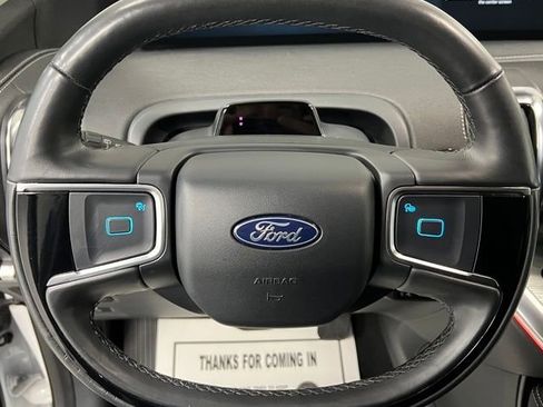 Used 2025 Ford Expedition Max Platinum image 26