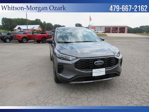 Used 2025 Ford Escape ST-Line FWD image 23