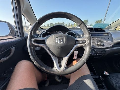 Used 2011 Honda Fit Sport image 10