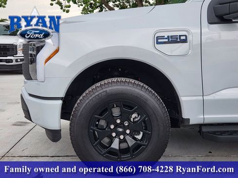 New 2025 Ford F150 Lightning XLT AWD/4WD image 5