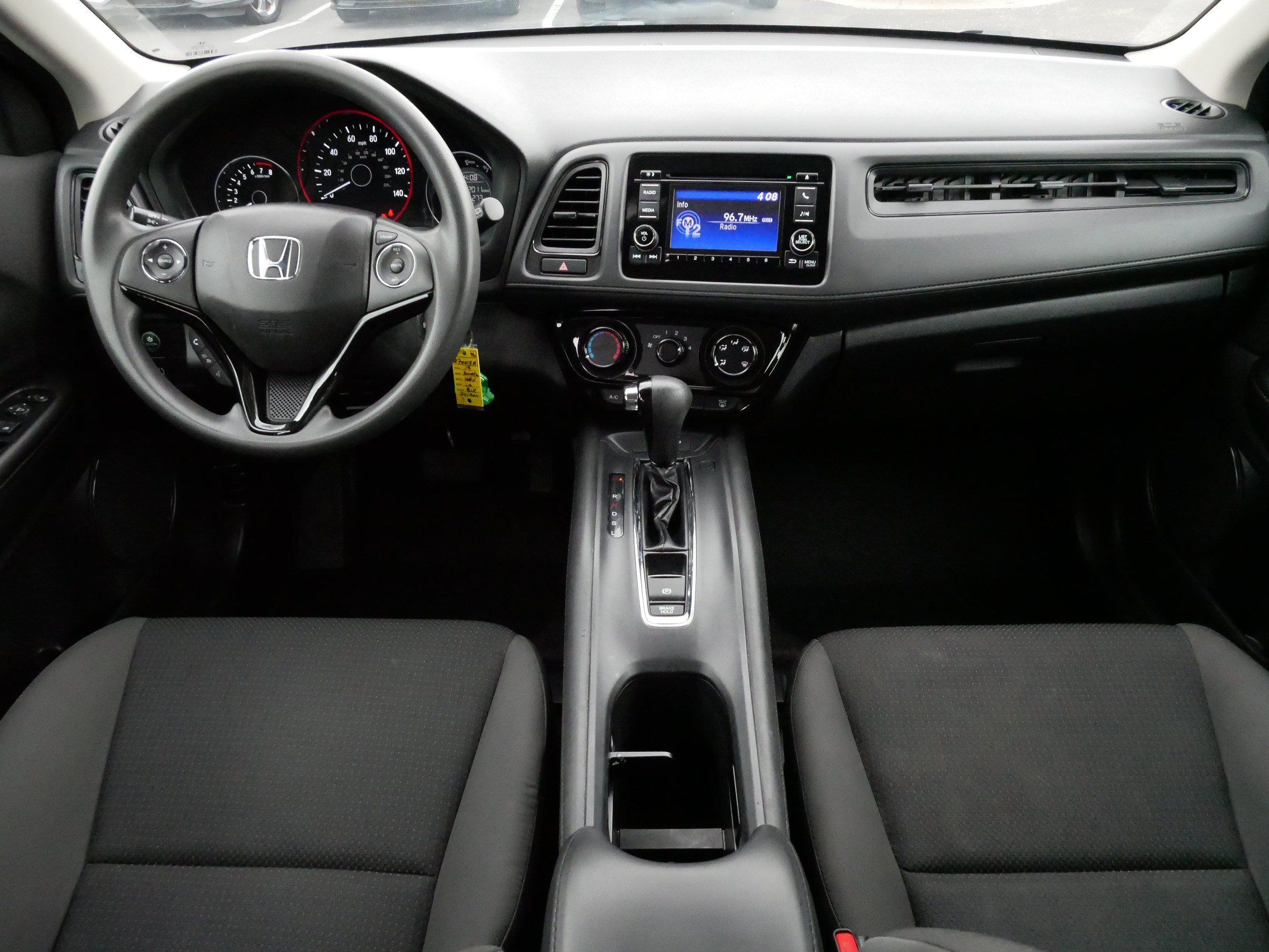 Used 2019 Honda HR-V LX image 10
