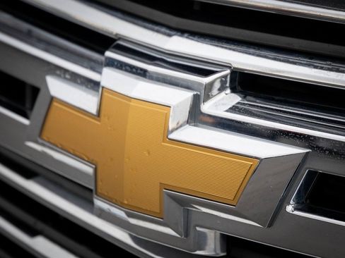 Used 2015 Chevrolet Tahoe LTZ image 22