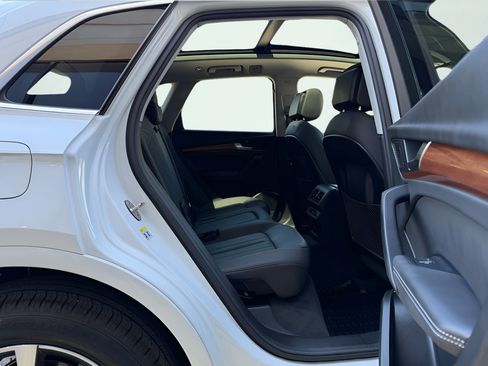 Used 2023 Audi Q5 2.0T Premium Plus AWD/4WD image 26