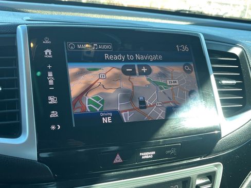 Used 2019 Honda Ridgeline Black Edition image 10