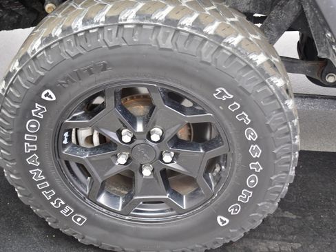 Used 2022 Jeep Gladiator Sport AWD/4WD image 31