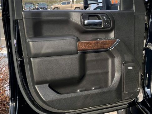 Used 2020 GMC Sierra 3500 Denali w/ Denali Ultimate Package image 19