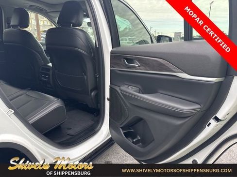 Used 2024 Jeep Grand Cherokee Limited w/ Trailer Tow Package image 34