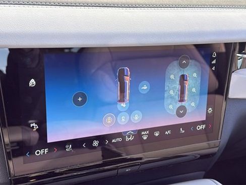 New 2026 Lincoln Navigator L Reserve image 24