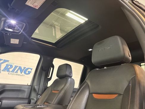 Used 2021 GMC Sierra 3500 AT4 w/ AT4 Premium Plus Package AWD/4WD image 21
