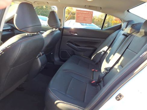 Certified 2023 Nissan Altima 2.5 SR w/ SR Premium Package image 12