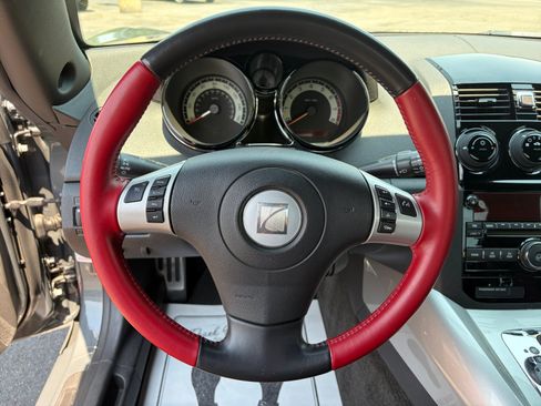 Used 2009 Saturn Sky Red Line RWD image 9