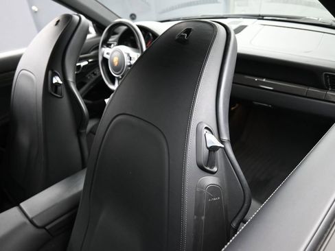 Certified 2016 Porsche 911 Turbo S AWD/4WD image 26
