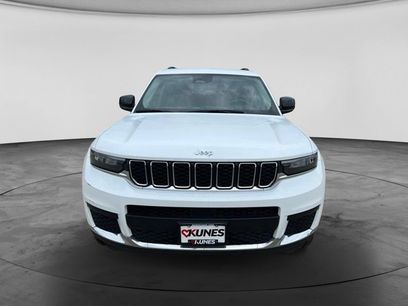 Used 2023 Jeep Grand Cherokee L Laredo