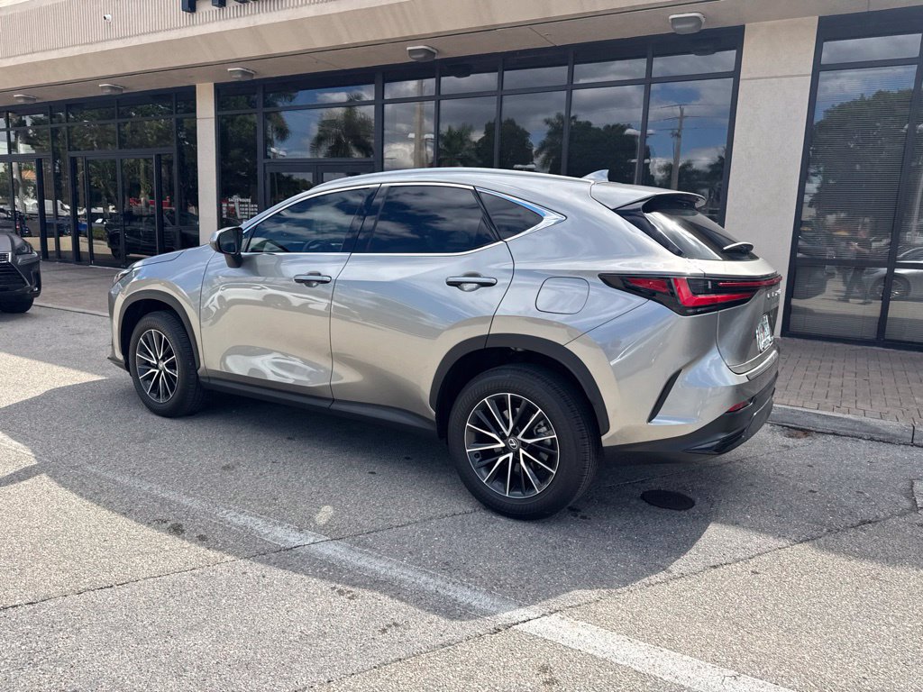 Used 2024 Lexus NX 250 FWD w/ Cold Area Package image 9