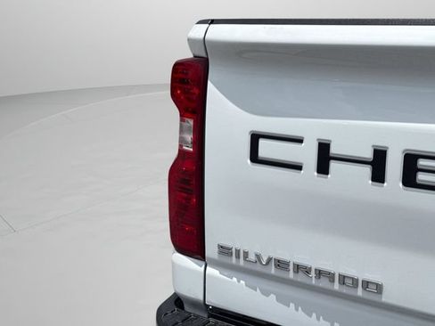 Used 2025 Chevrolet Silverado 2500 LT w/ Convenience Package AWD/4WD image 43