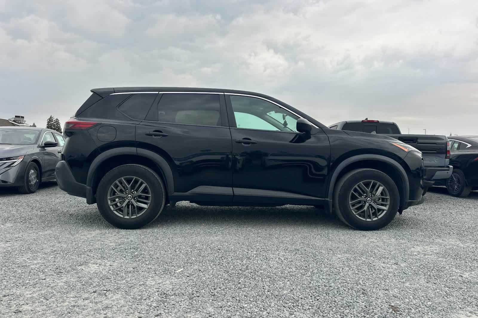 Certified 2021 Nissan Rogue S FWD image 9