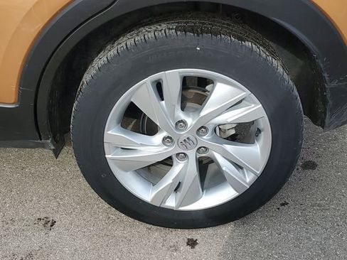Used 2024 Buick Encore GX Preferred AWD/4WD image 32