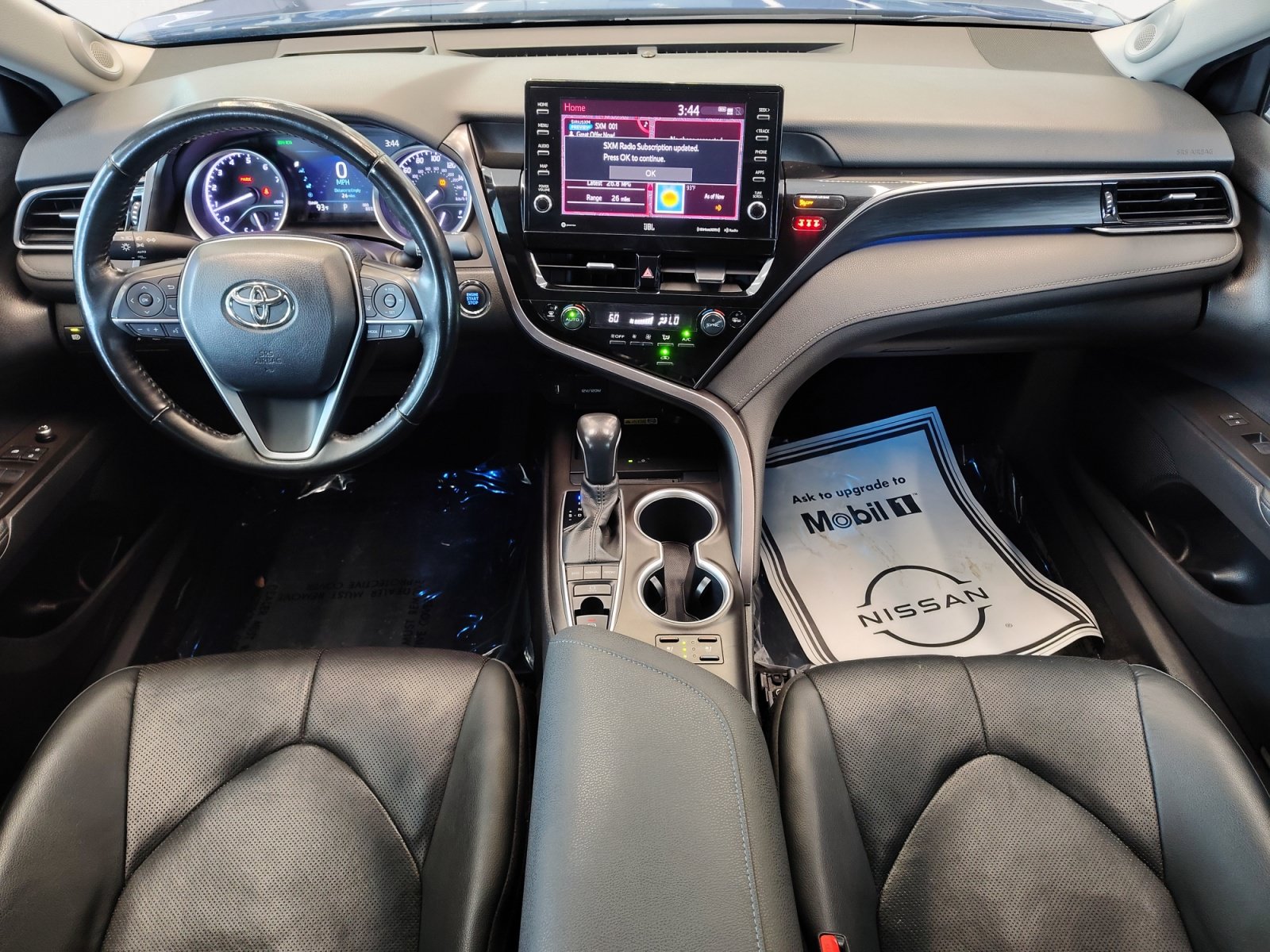 Used 2023 Toyota Camry XLE w/ Navigation Package FWD image 3