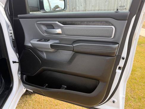 Used 2023 RAM 1500 Lone Star image 15