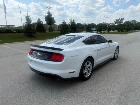 Used 2020 Ford Mustang Coupe image 5