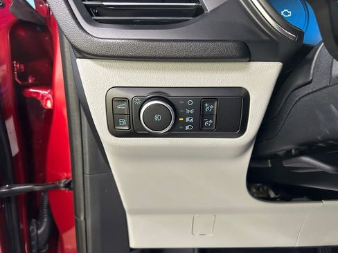 New 2026 Ford Escape Platinum w/ Premium Technology Package image 24