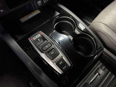 Used 2022 Honda Passport Elite image 30