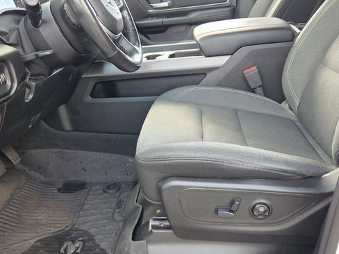 Used 2021 RAM 1500 Big Horn AWD/4WD image 5
