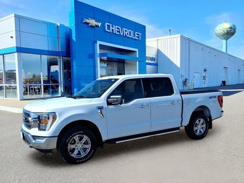 Used 2022 Ford F150 XLT w/ Equipment Group 302A High image 8