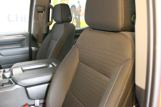 Certified 2023 Chevrolet Silverado 1500 LT AWD/4WD image 17