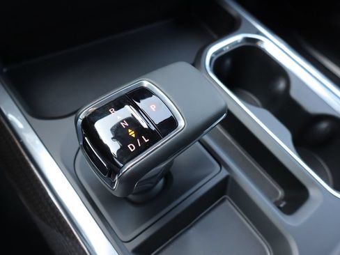 New 2026 Chevrolet Silverado 1500 LT w/ All Star Edition Plus AWD/4WD image 9