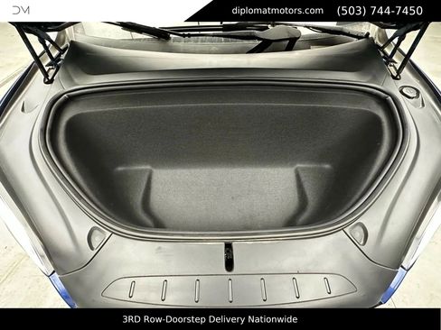 Used 2022 Tesla Model X image 45