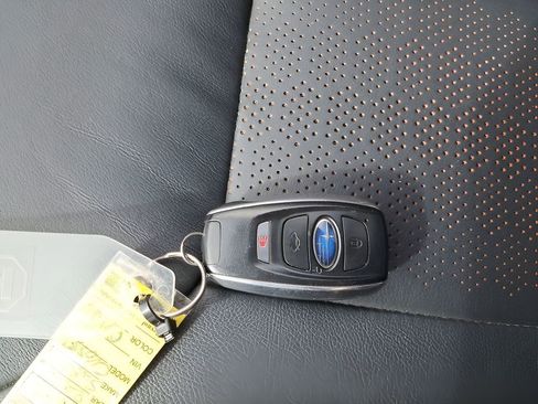 Used 2022 Subaru Crosstrek 2.5i Limited w/ Moonroof Package 2 image 35