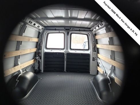 Used 2024 Chevrolet Express 2500 w/ Driver Convenience Package image 22