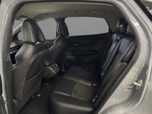 Used 2023 Nissan Ariya ENGAGE image 10