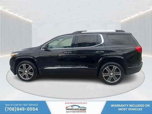 Used 2018 GMC Acadia Denali w/ Technology Package AWD/4WD image 9