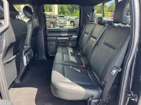 Used 2019 Ford F150 XLT w/ Equipment Group 302A Luxury AWD/4WD image 17