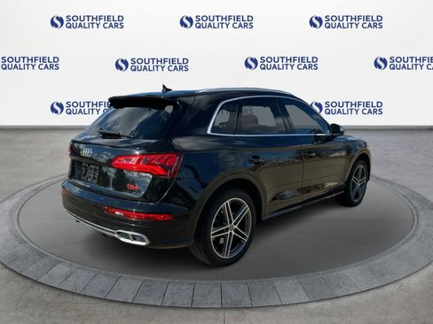 Used 2019 Audi SQ5 Premium Plus w/ Premium Plus Package AWD/4WD image 7