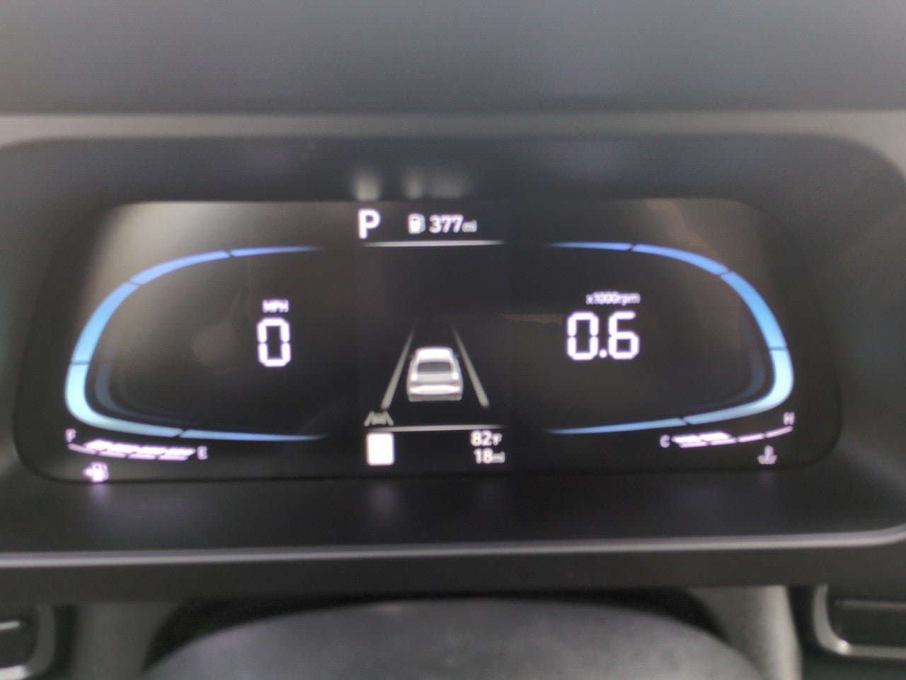 New 2026 Hyundai Elantra SEL Sport FWD image 17