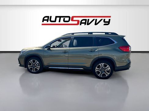 Used 2025 Subaru Ascent Limited AWD/4WD image 4