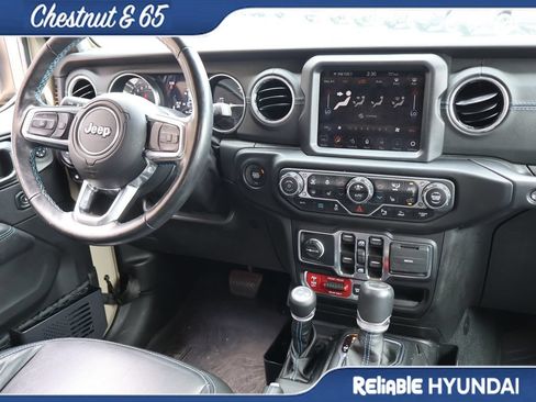Used 2022 Jeep Wrangler Unlimited Rubicon 4xe w/ Steel Bumper Group AWD/4WD image 14
