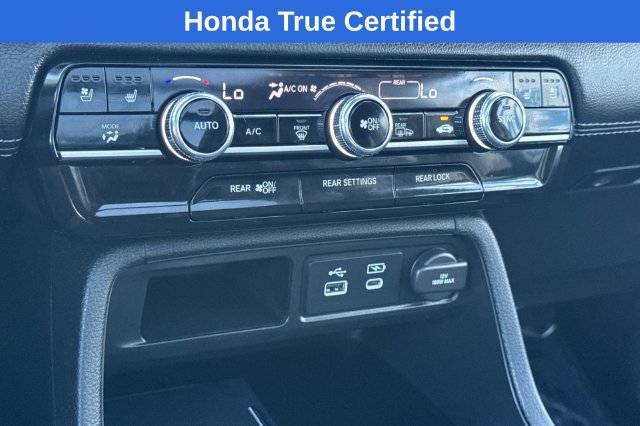 Certified 2025 Honda Pilot Elite image 17