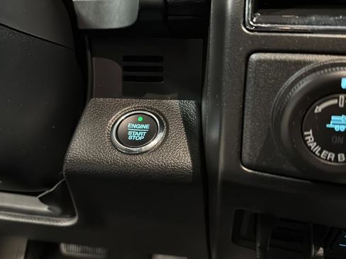 Used 2020 Ford Expedition Limited w/ Equipment Group 303A image 21