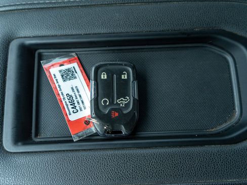 Used 2021 GMC Sierra 2500 SLE w/ SLE Value Package; image 27