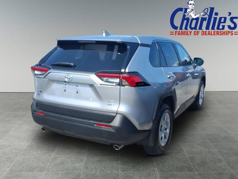 Certified 2023 Toyota RAV4 LE AWD/4WD image 4