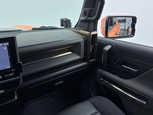 Used 2024 GMC Hummer EV 3X w/ LPO, Illumination Package AWD/4WD image 23
