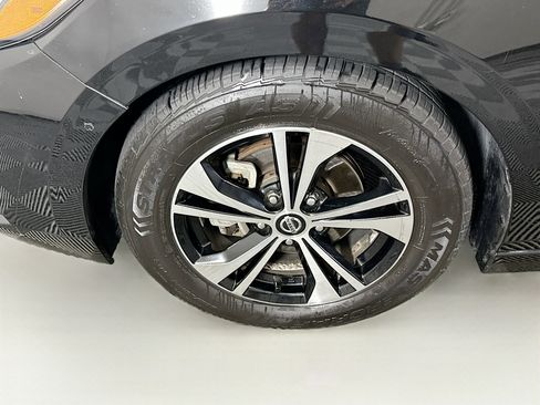 Used 2021 Nissan Sentra SV FWD image 11