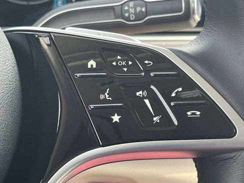 Certified 2025 Mercedes-Benz GLE 350 4MATIC image 26