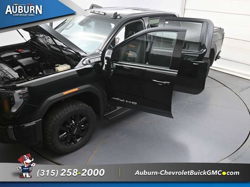 Used 2024 GMC Sierra 2500 AT4 w/ AT4 Premium Plus Package AWD/4WD image 41