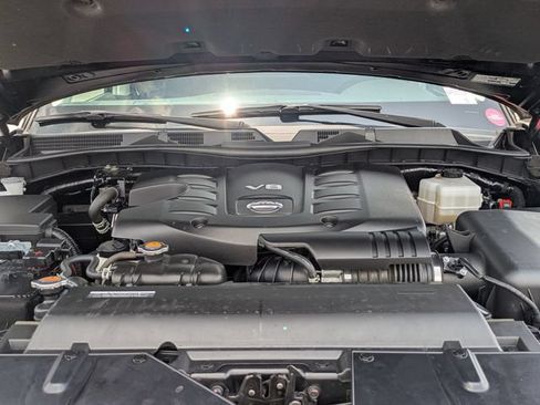 Used 2024 Nissan Armada SL RWD image 13